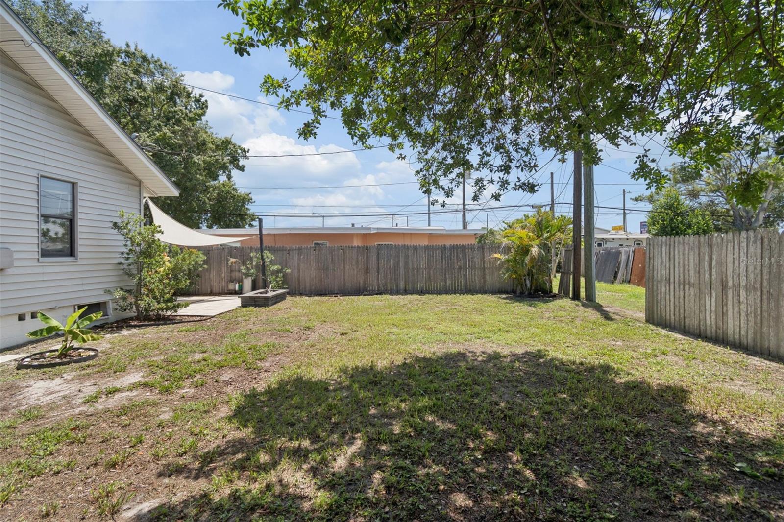 CALEDONIA SUB - Residential