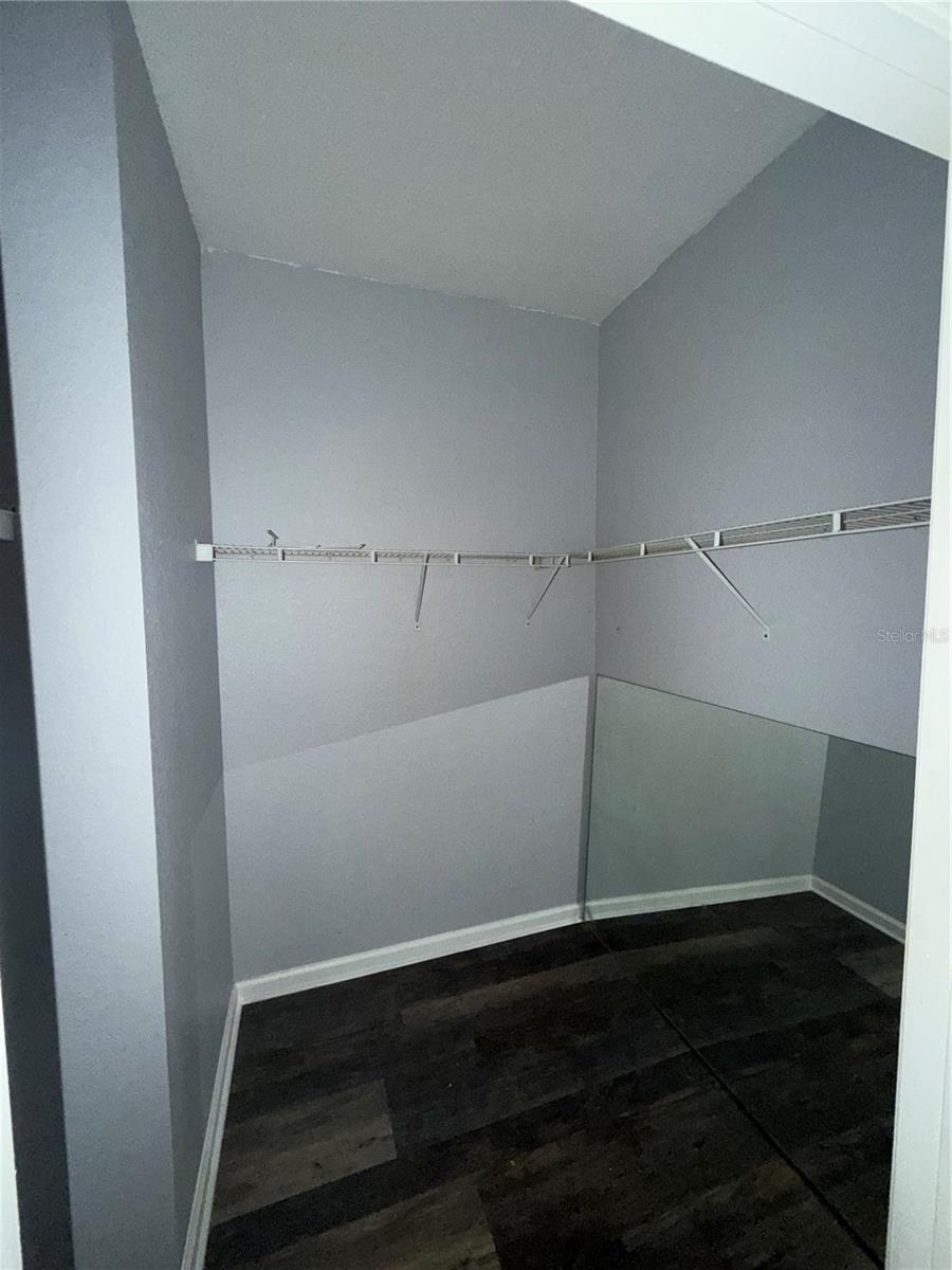 HORIZONS AT STONEBRIDGE PLACE CONDO PH1 - Residential