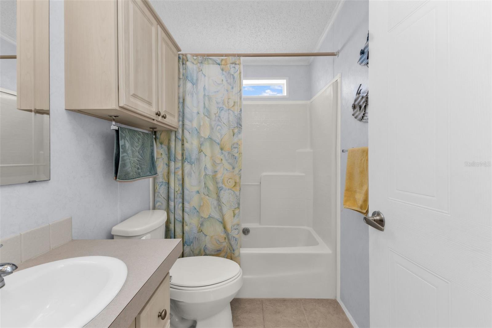 LAKEWOOD VILLAGE - Residential