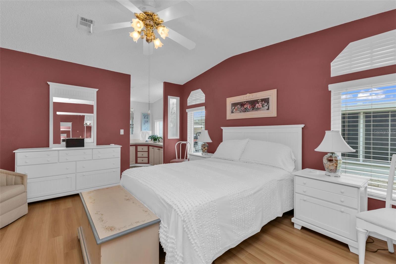 LAKEWOOD VILLAGE - Residential
