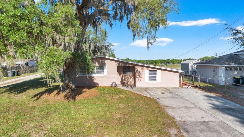 JAN PHYL VILLAGE UNIT 03 A - Residential Lease