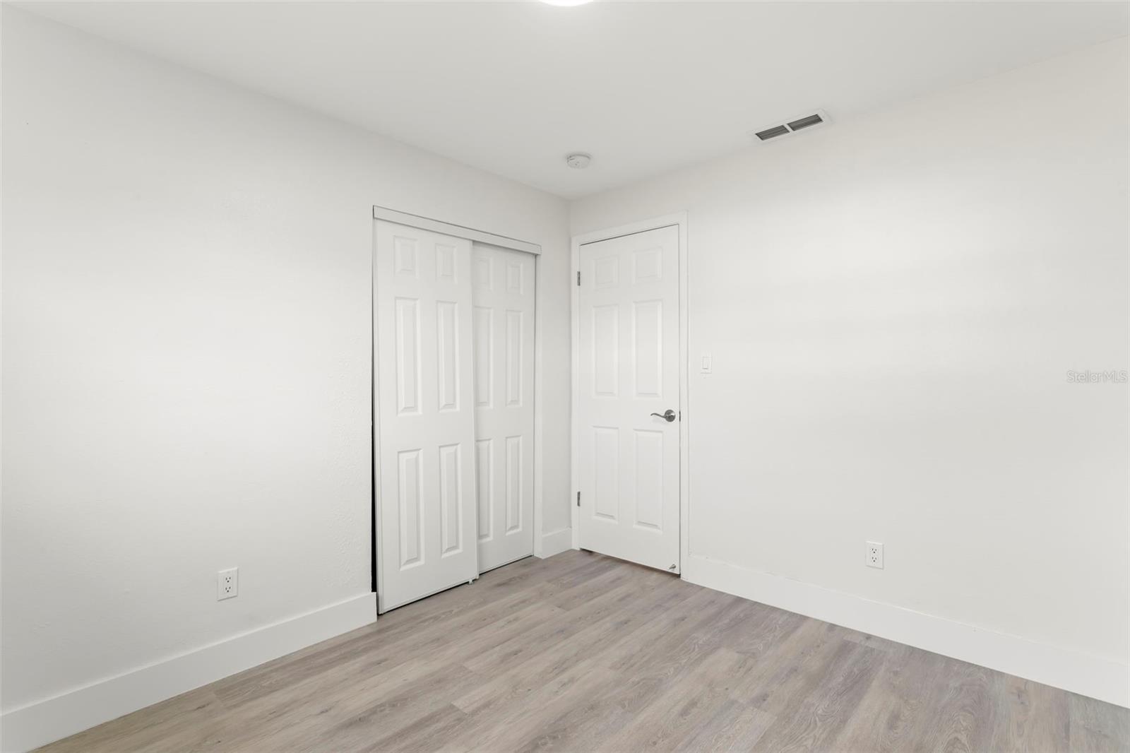 SHORE ACRES OVERLOOK SEC - Residential