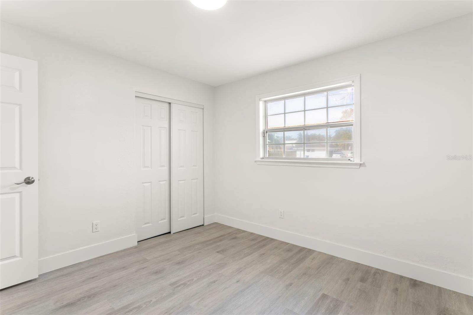 SHORE ACRES OVERLOOK SEC - Residential