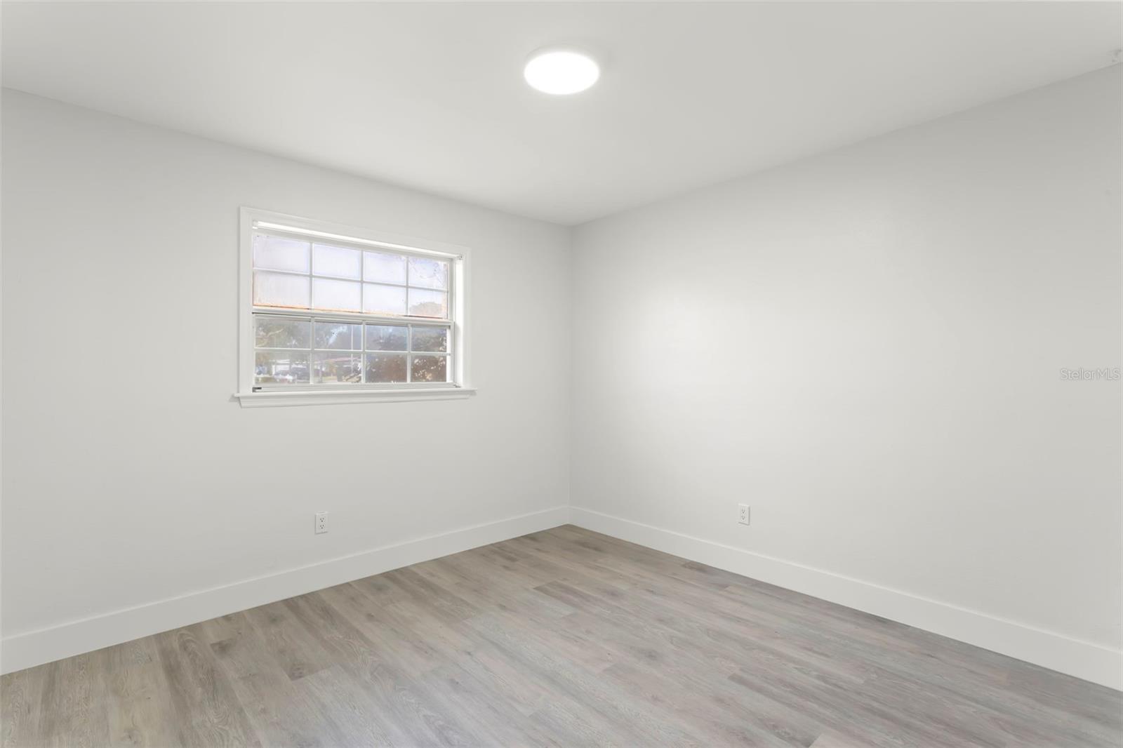 SHORE ACRES OVERLOOK SEC - Residential
