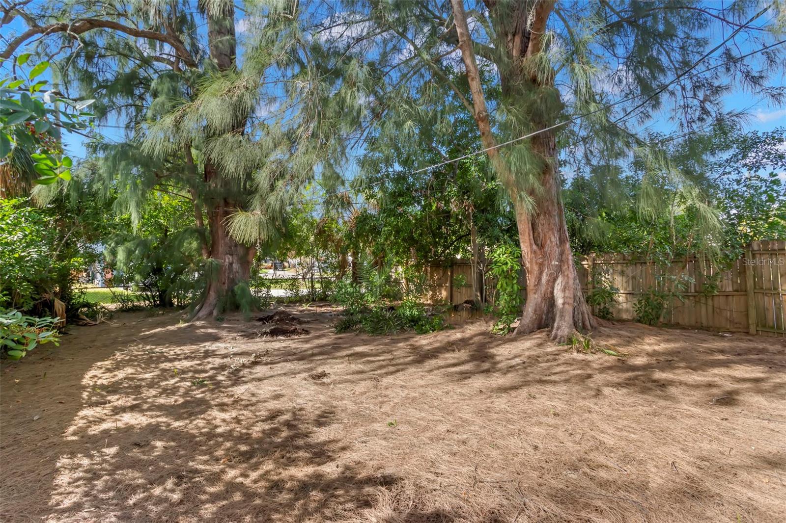 SHORE ACRES OVERLOOK SEC - Residential
