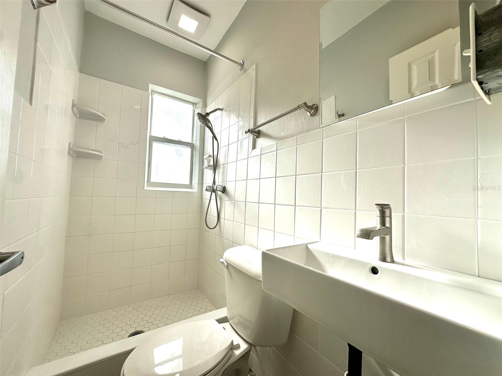 SUN HEIGHTS - Residential Lease