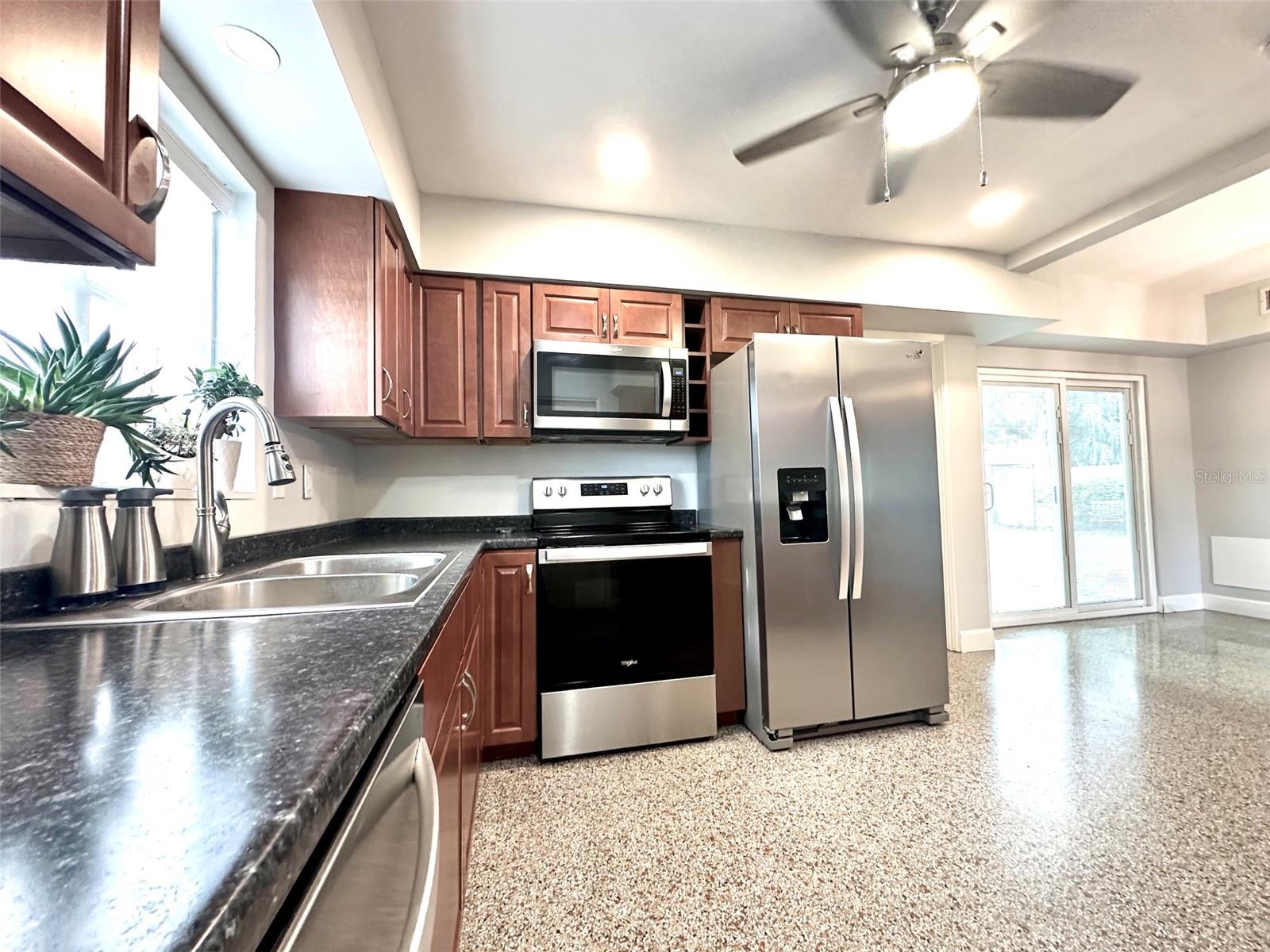 SUN HEIGHTS - Residential Lease