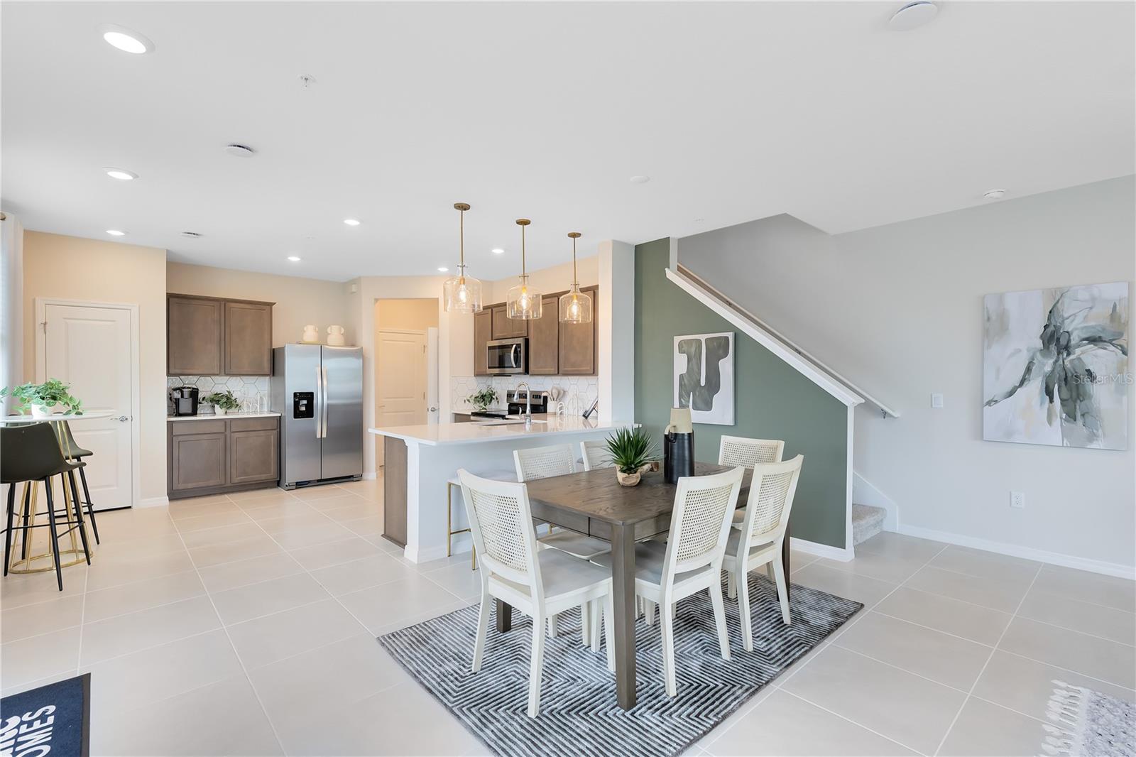 SKYLAR CREST - Residential