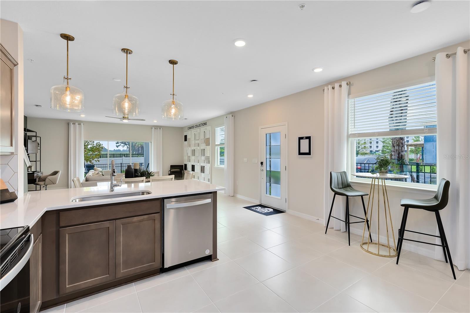 SKYLAR CREST - Residential