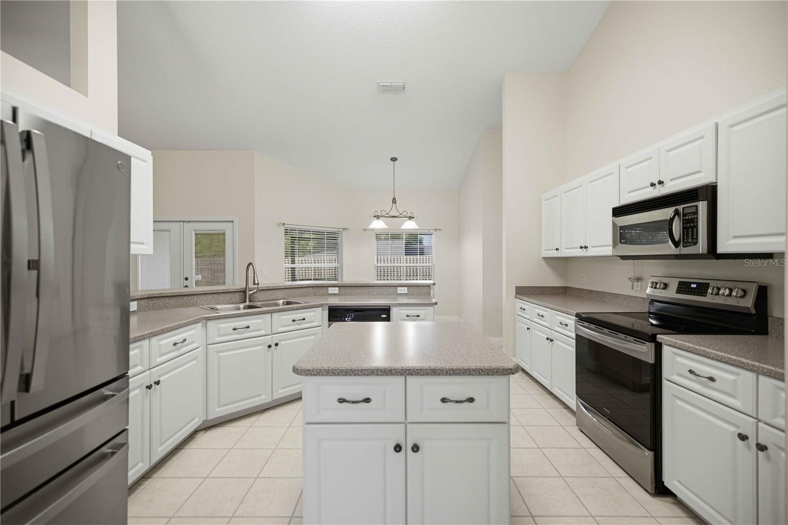 COBBLESTONE PH I - Residential