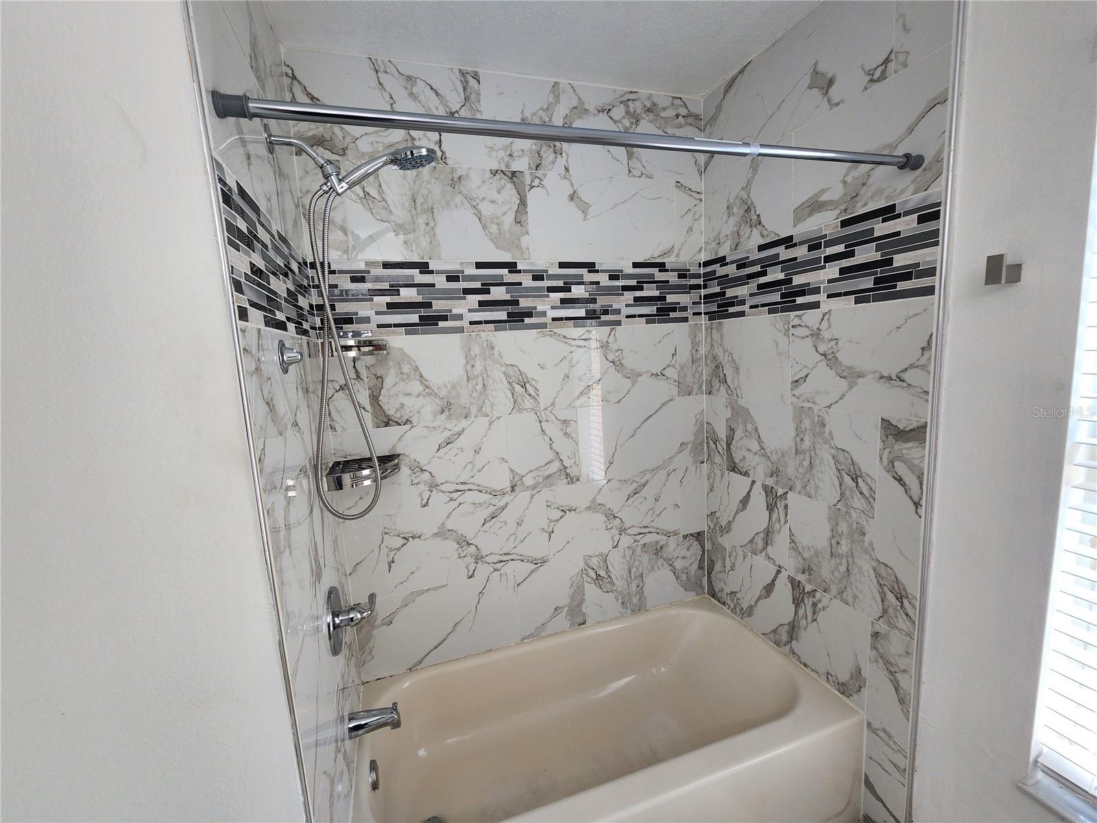 SOUTHCHASE PH 01A PRCL 05 PH 02 - Residential Lease