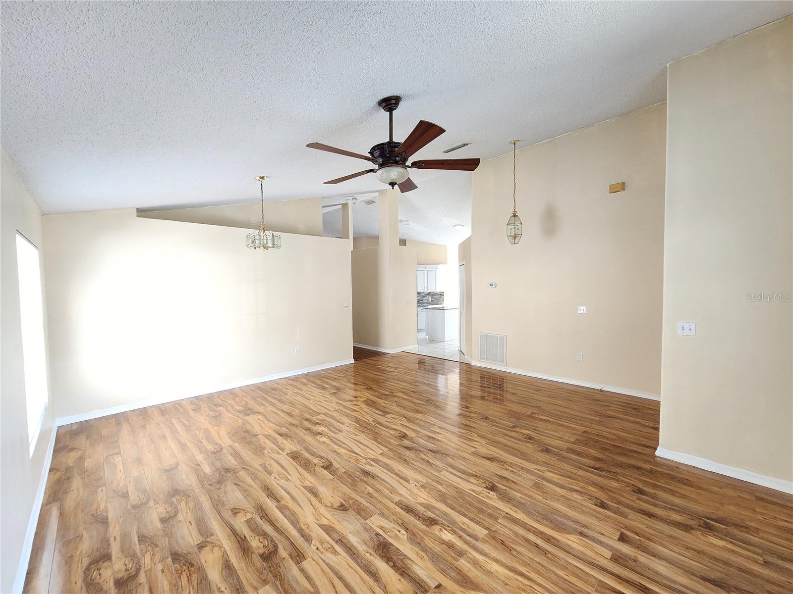 SOUTHCHASE PH 01A PRCL 05 PH 02 - Residential Lease
