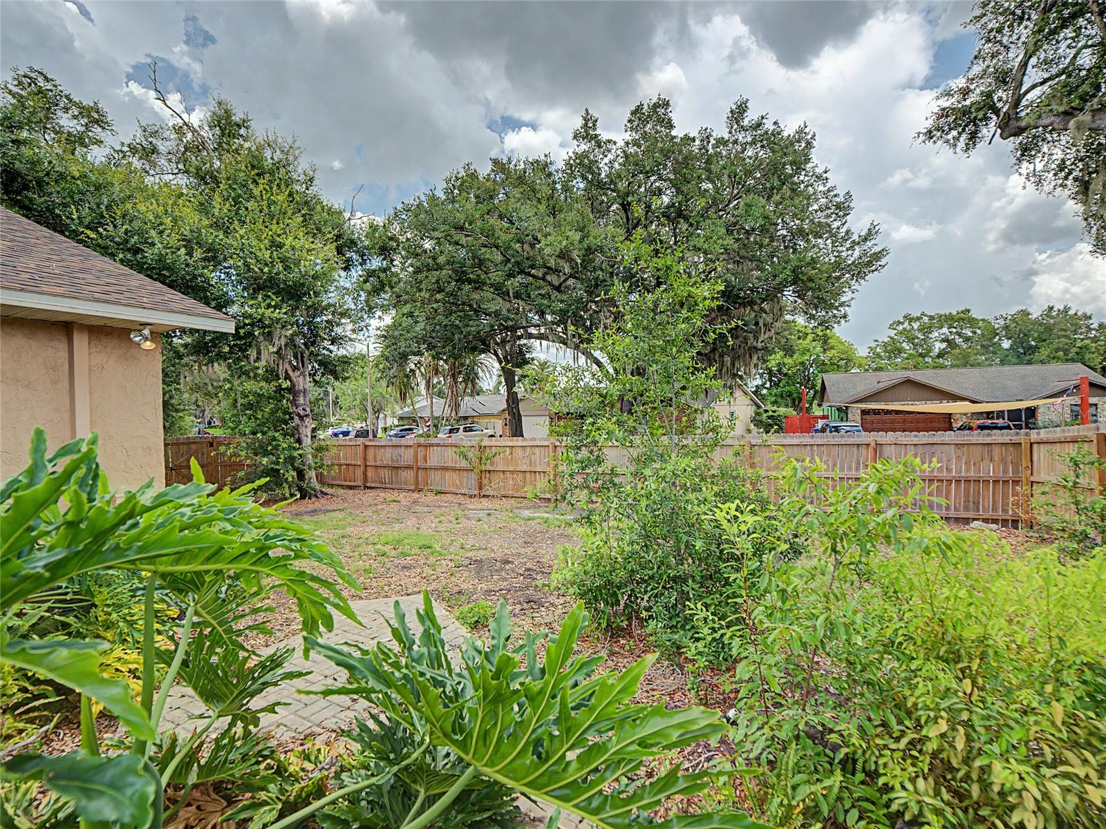 TIMBER POND SUB UNIT 1 - Residential