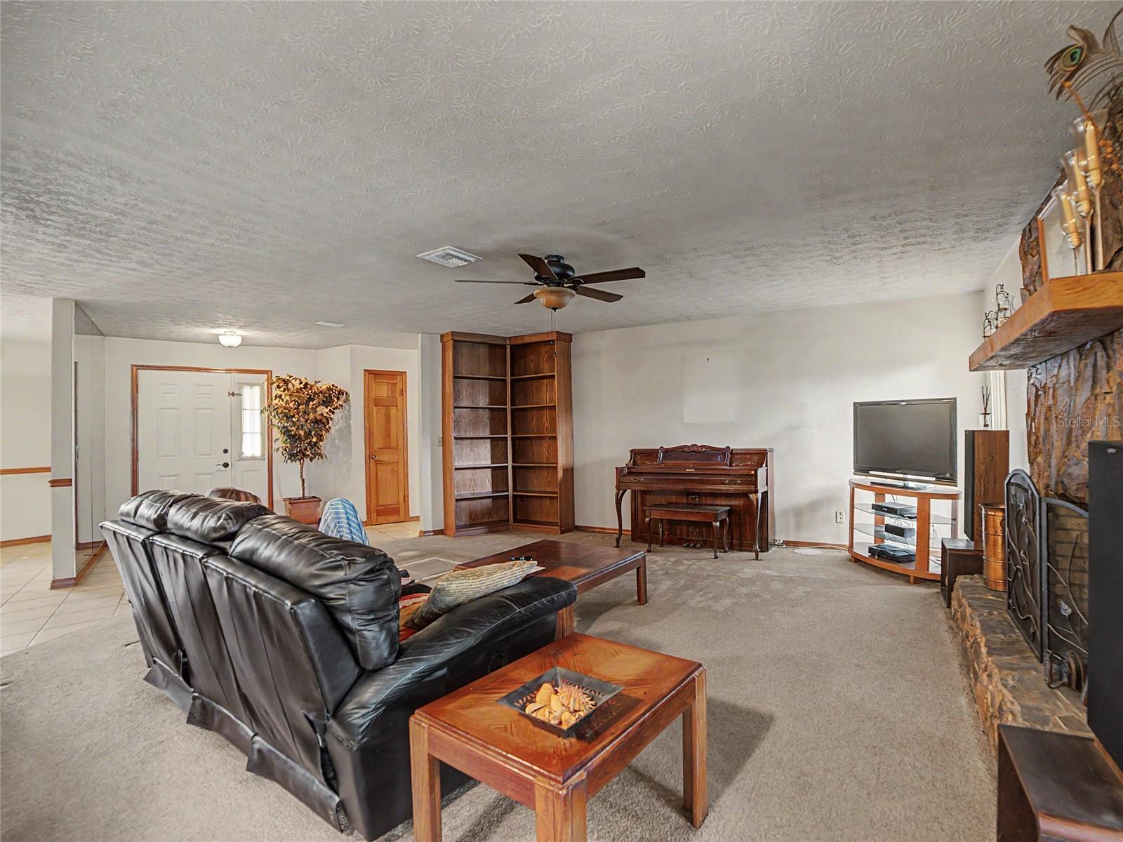 TIMBER POND SUB UNIT 1 - Residential