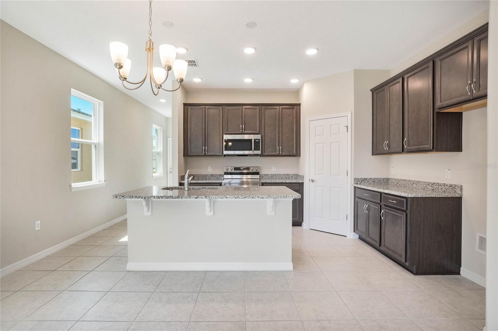 AVALON PARK TAVARES - Residential