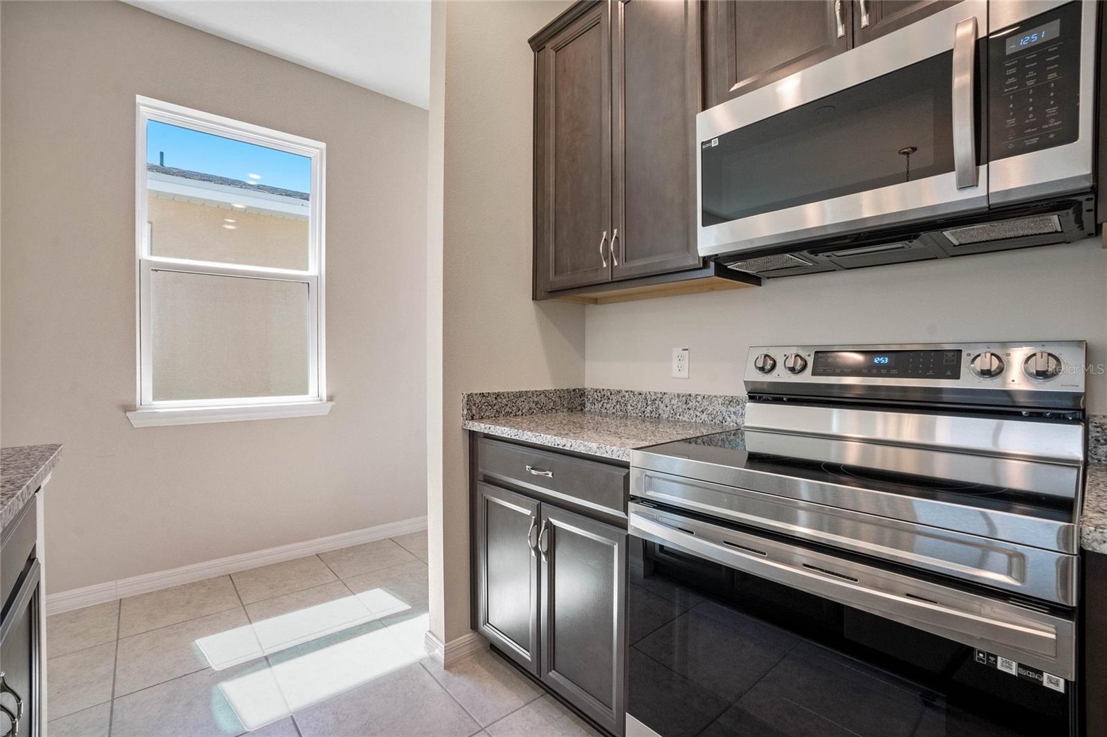 AVALON PARK TAVARES - Residential
