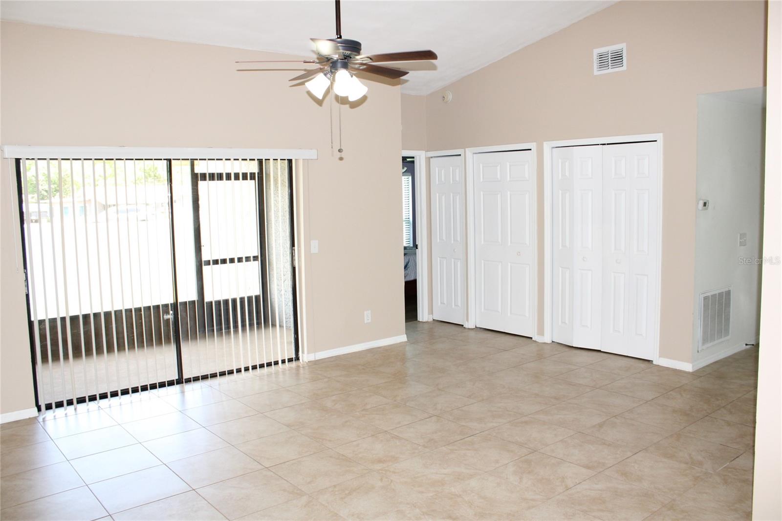 VILLAS OF LAKE ARBOR - Residential