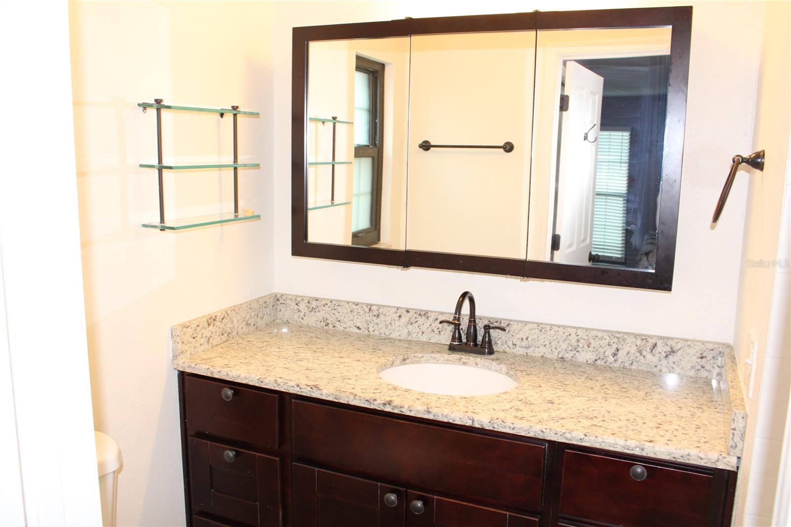 VILLAS OF LAKE ARBOR - Residential