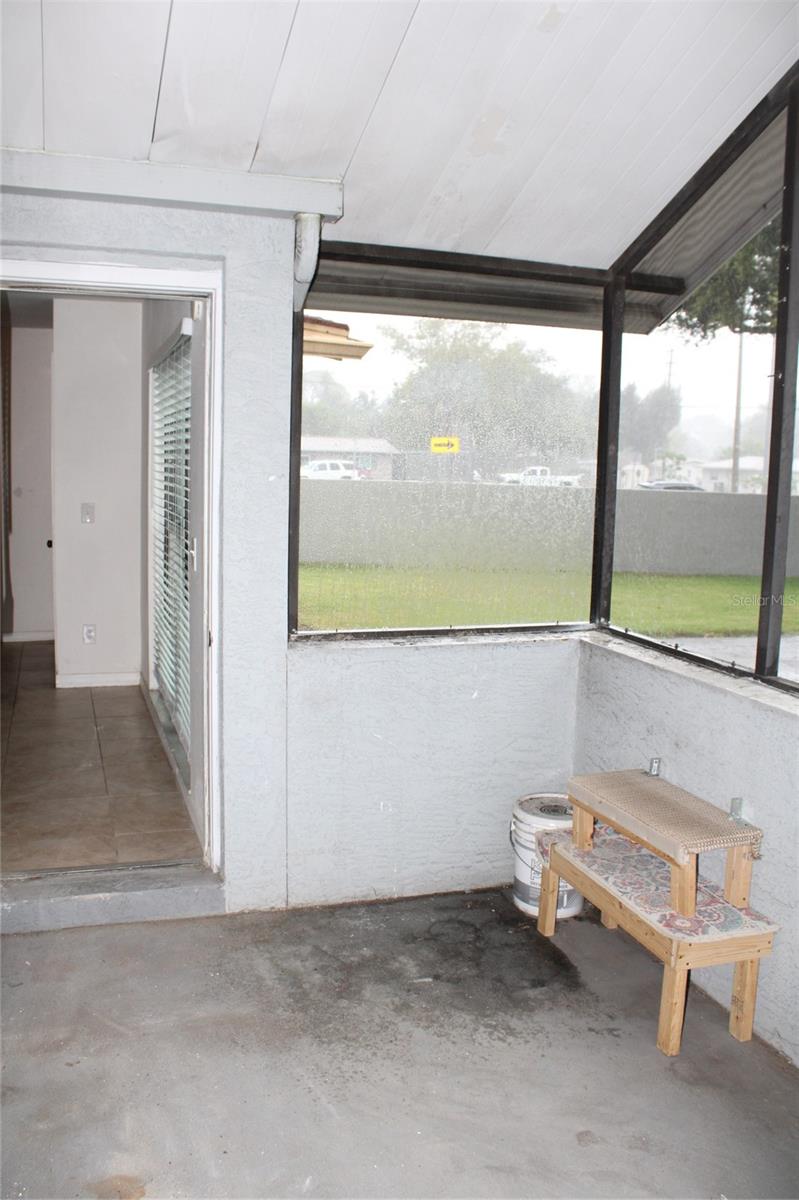 VILLAS OF LAKE ARBOR - Residential