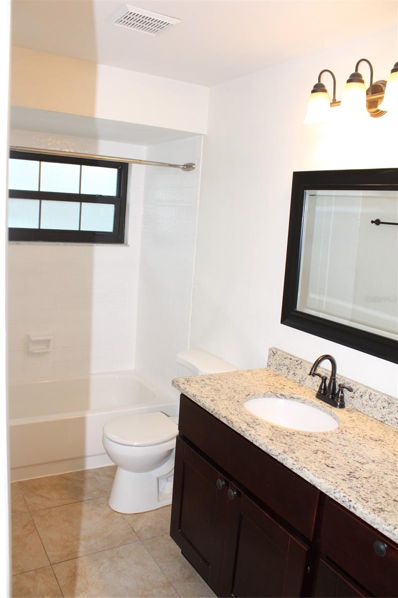 VILLAS OF LAKE ARBOR - Residential
