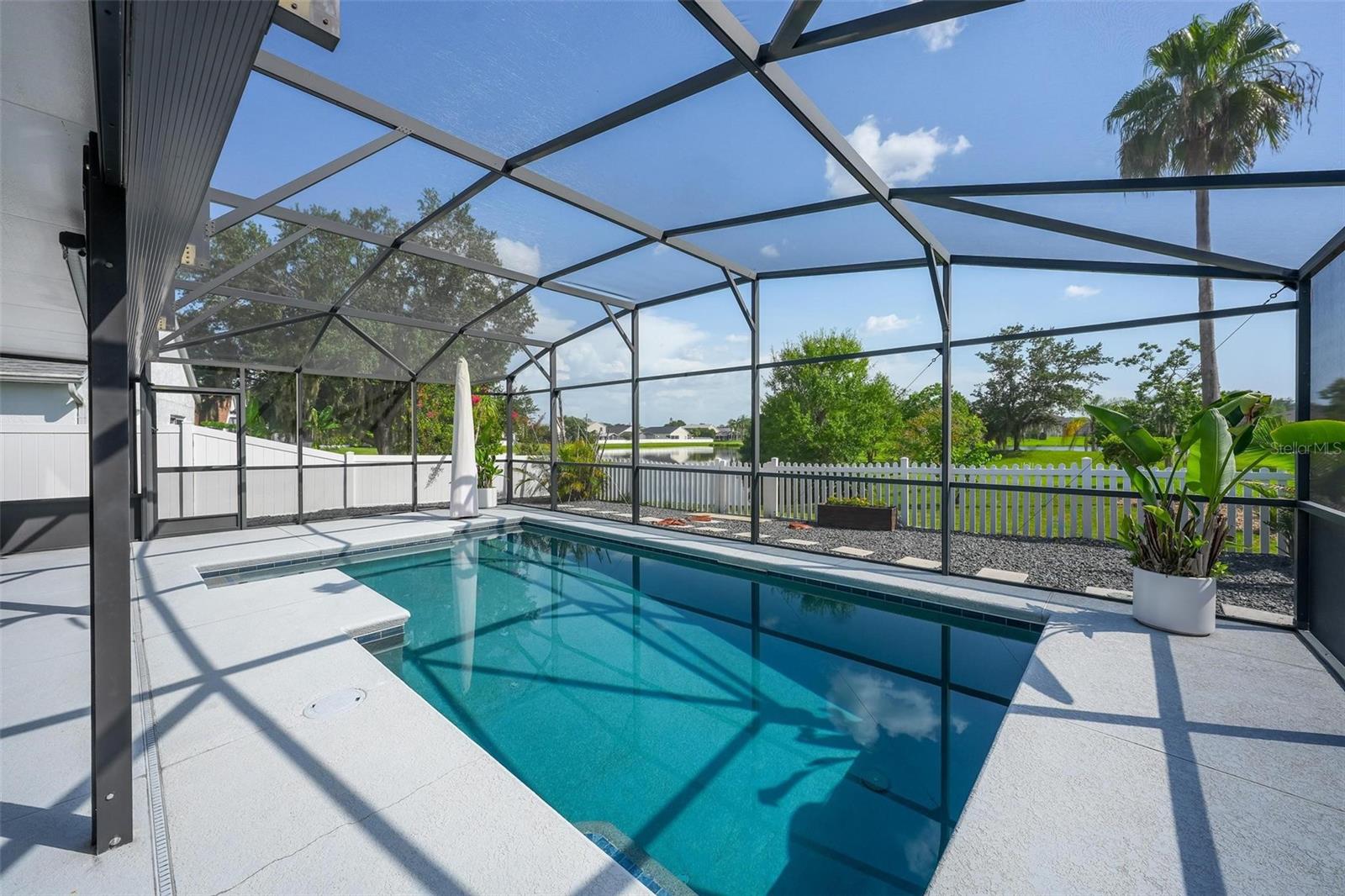 WATERFORD LAKES TR N33 - Residential