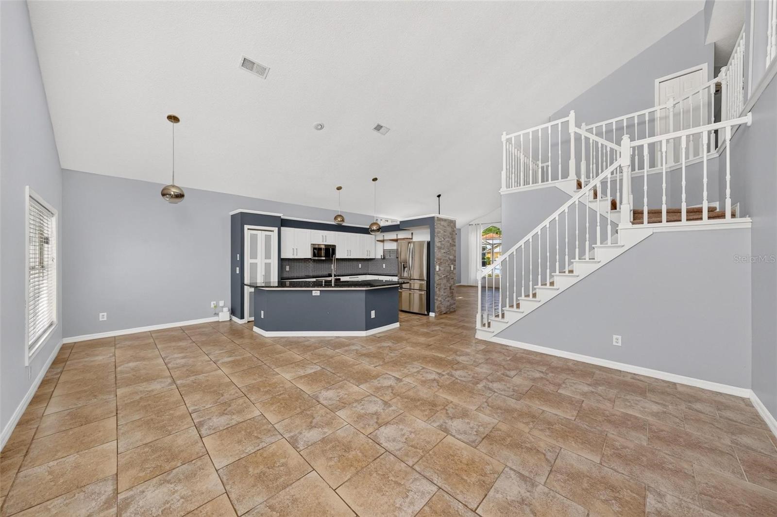 WATERFORD LAKES TR N33 - Residential