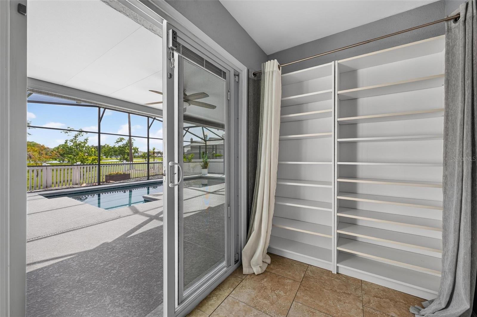 WATERFORD LAKES TR N33 - Residential