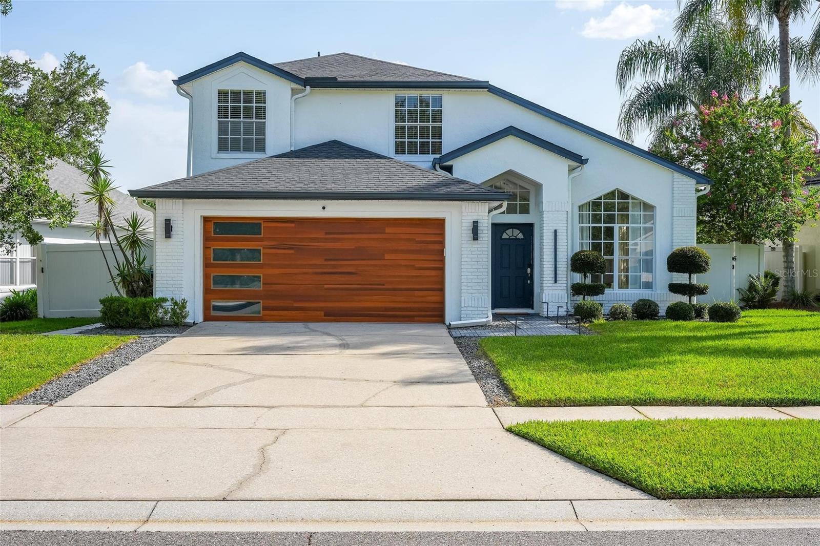WATERFORD LAKES TR N33 - Residential