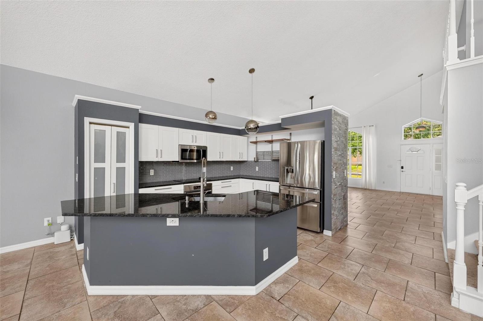 WATERFORD LAKES TR N33 - Residential
