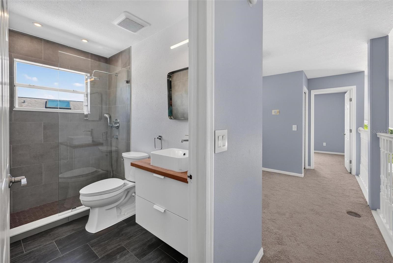 WATERFORD LAKES TR N33 - Residential