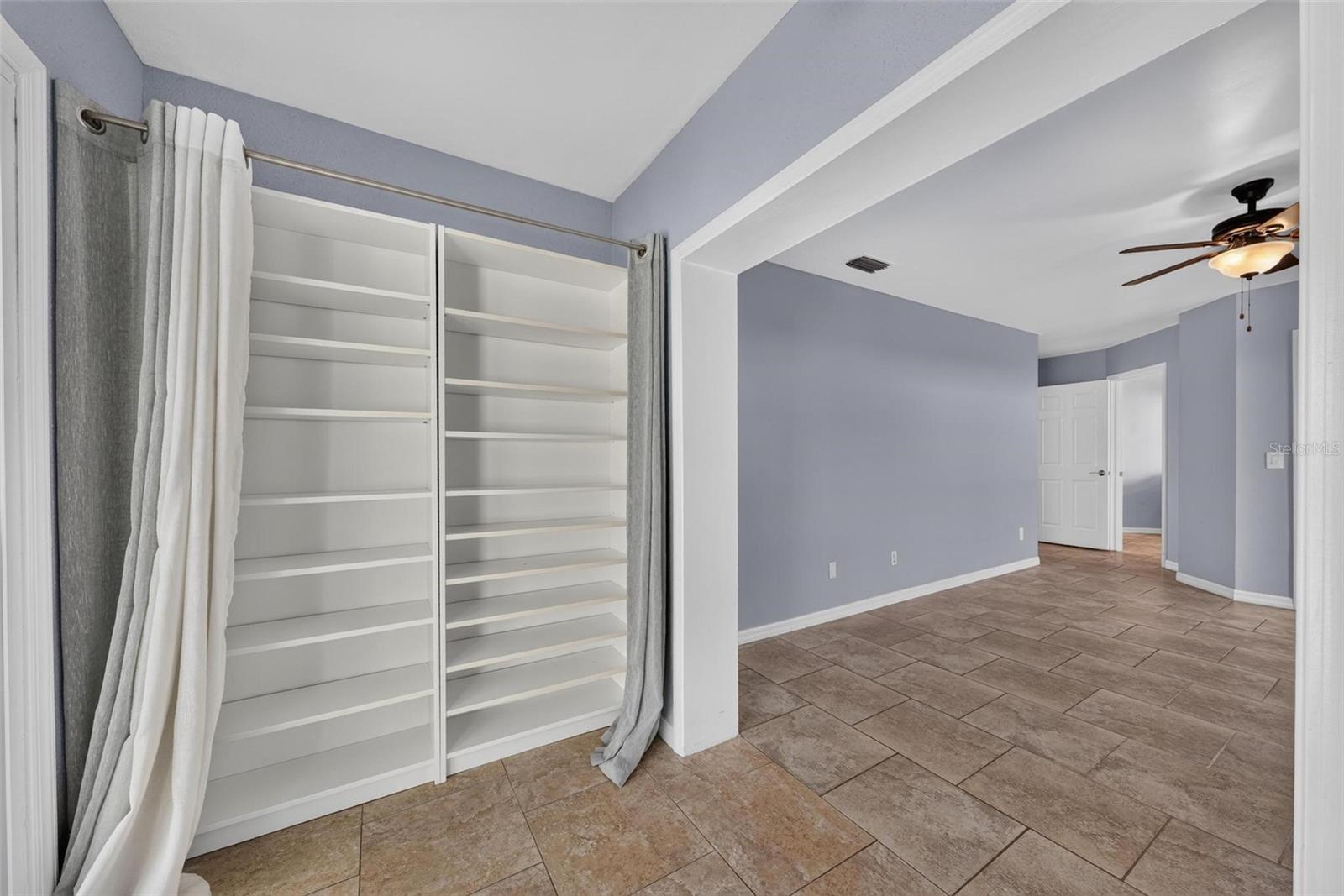 WATERFORD LAKES TR N33 - Residential