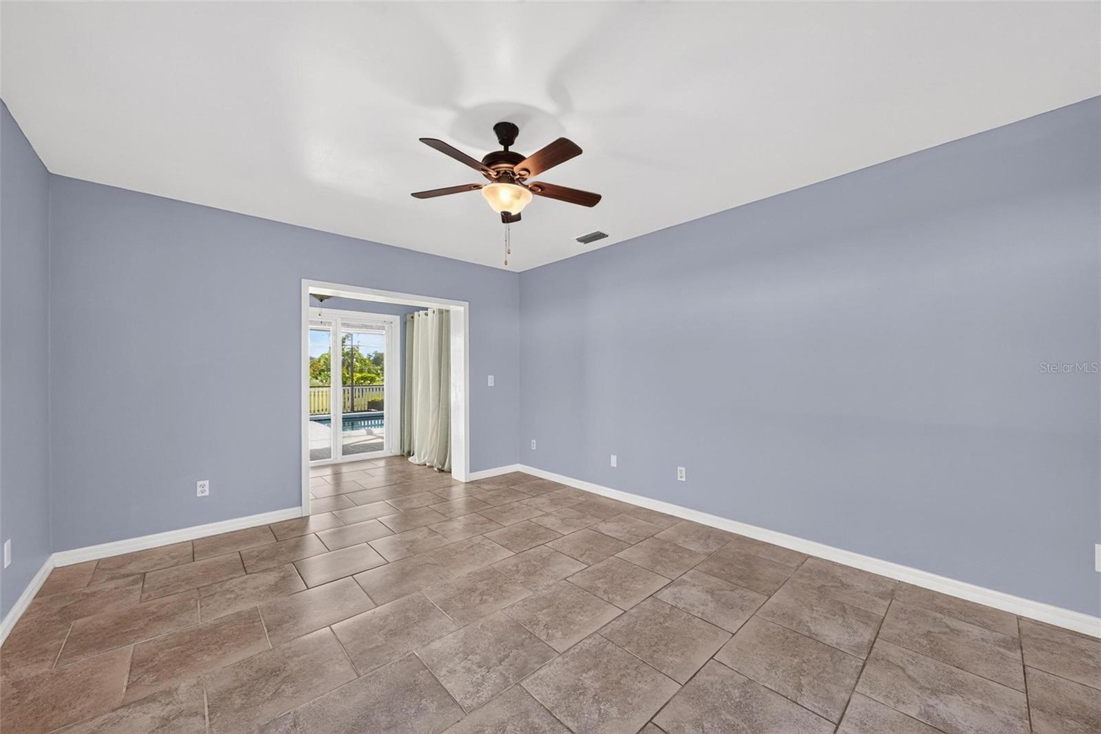 WATERFORD LAKES TR N33 - Residential