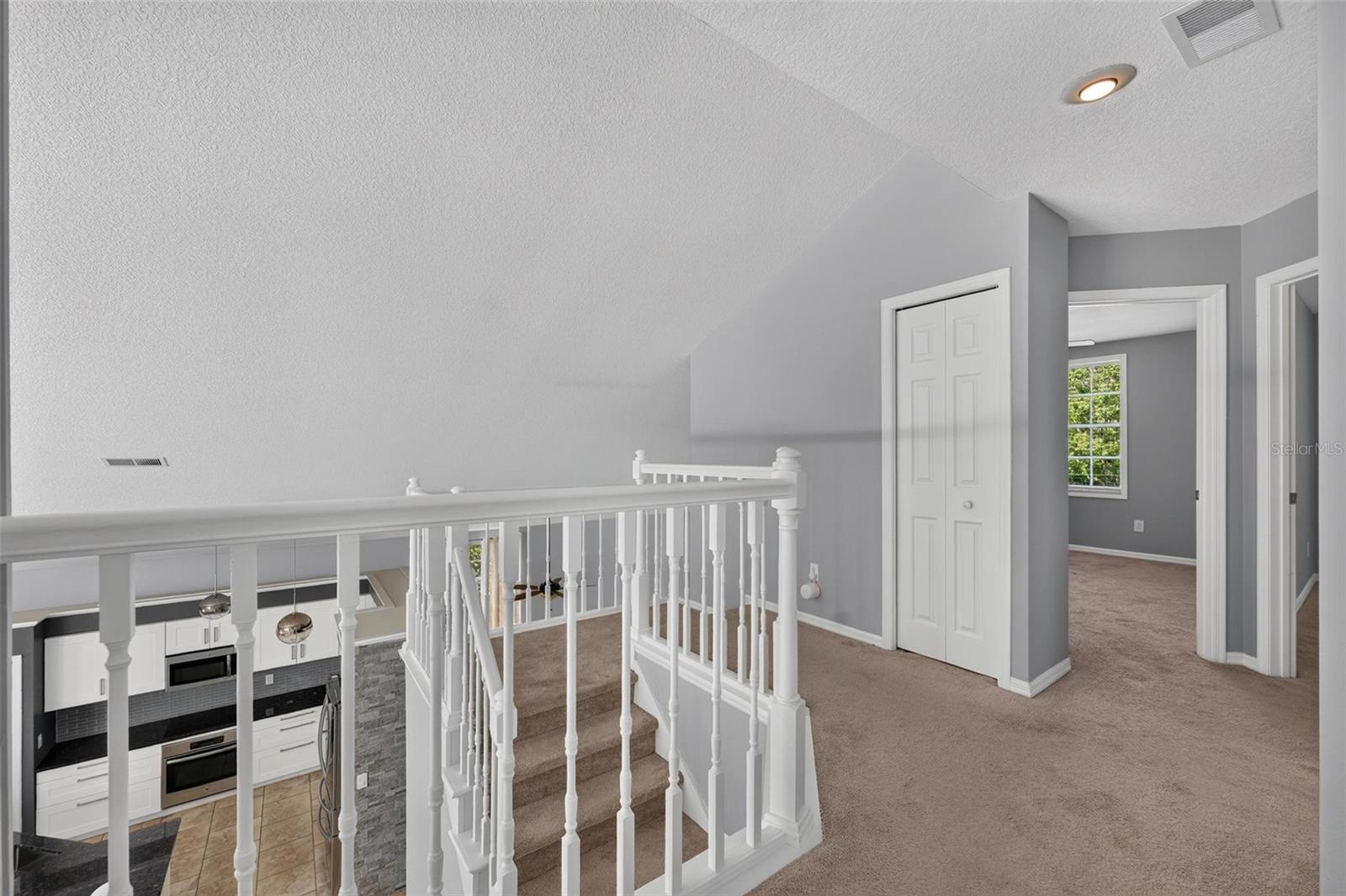 WATERFORD LAKES TR N33 - Residential