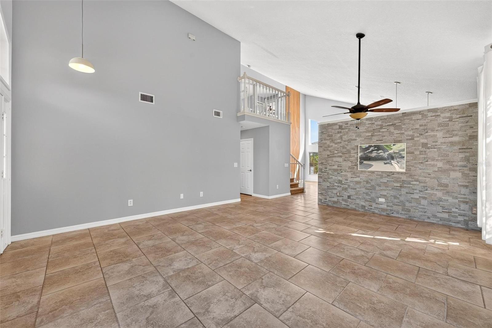 WATERFORD LAKES TR N33 - Residential