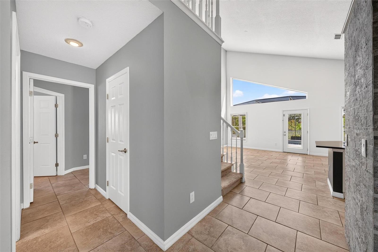 WATERFORD LAKES TR N33 - Residential