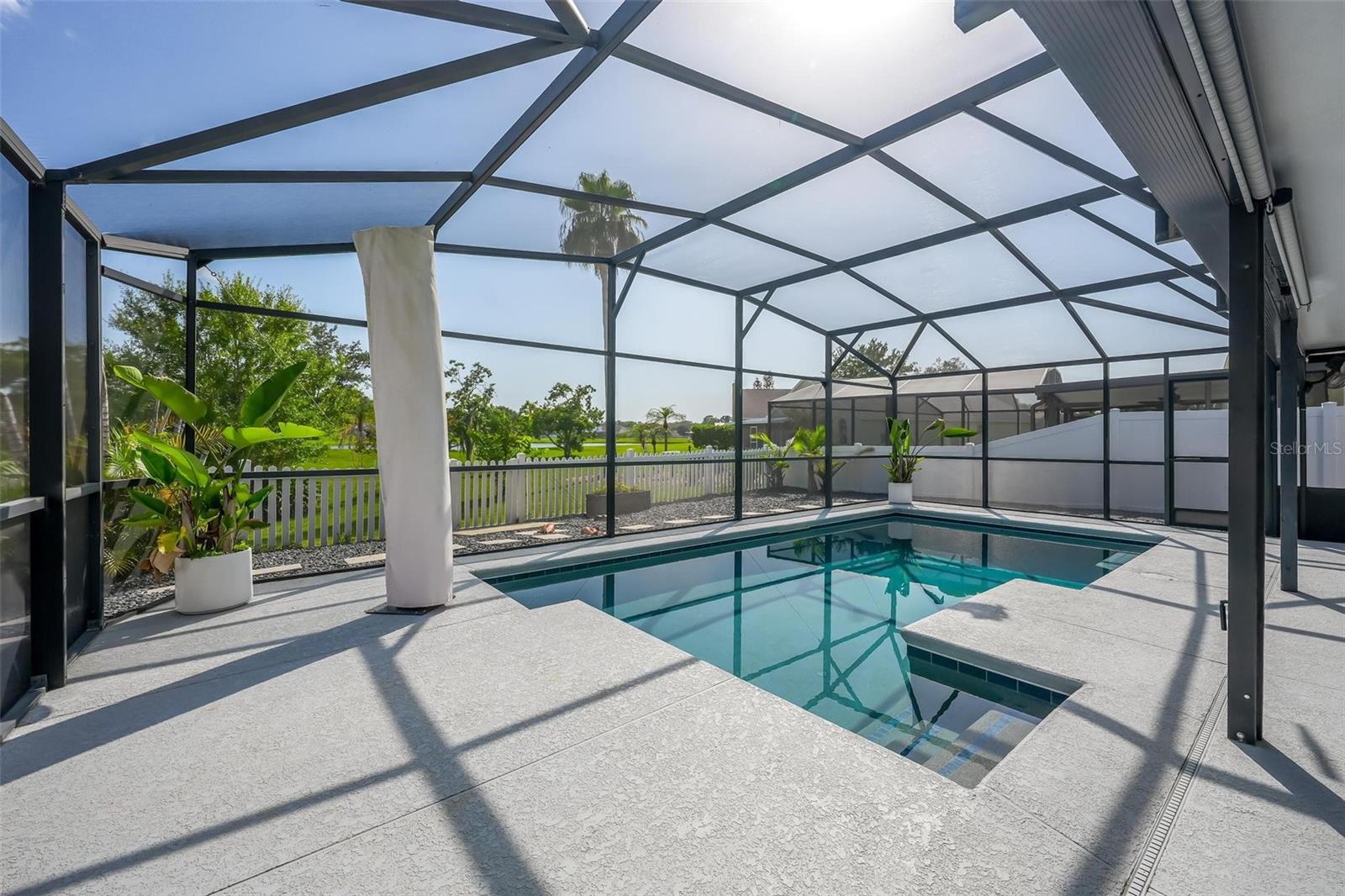 WATERFORD LAKES TR N33 - Residential