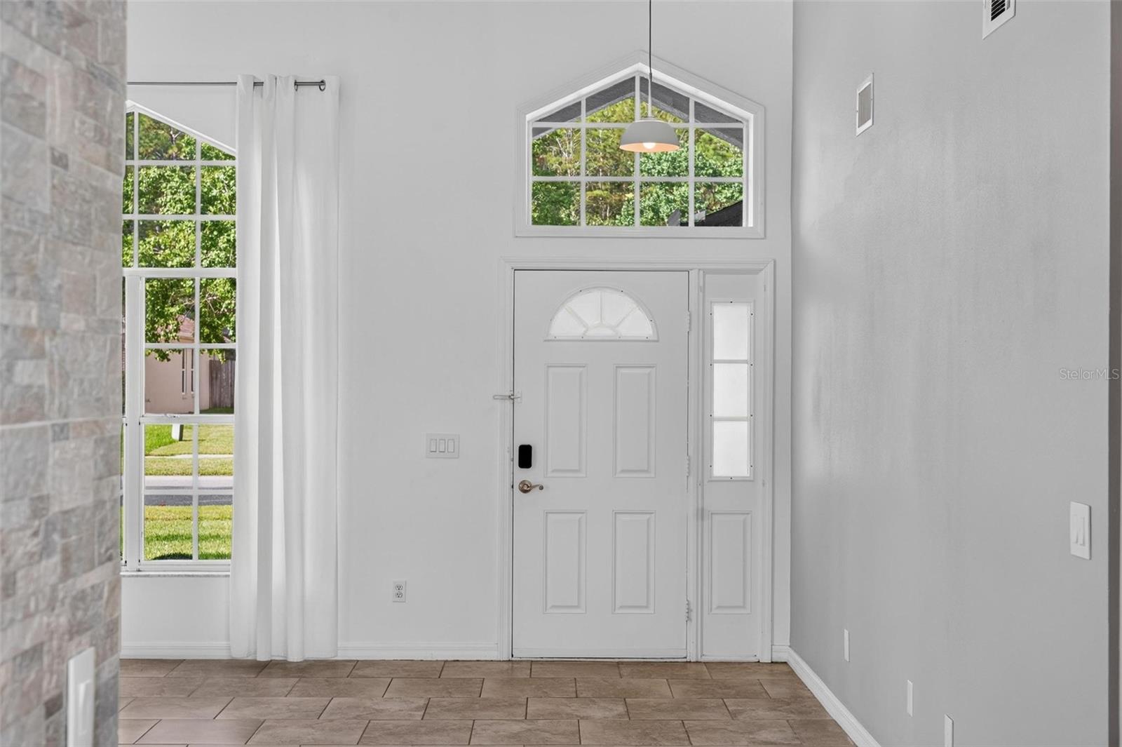 WATERFORD LAKES TR N33 - Residential