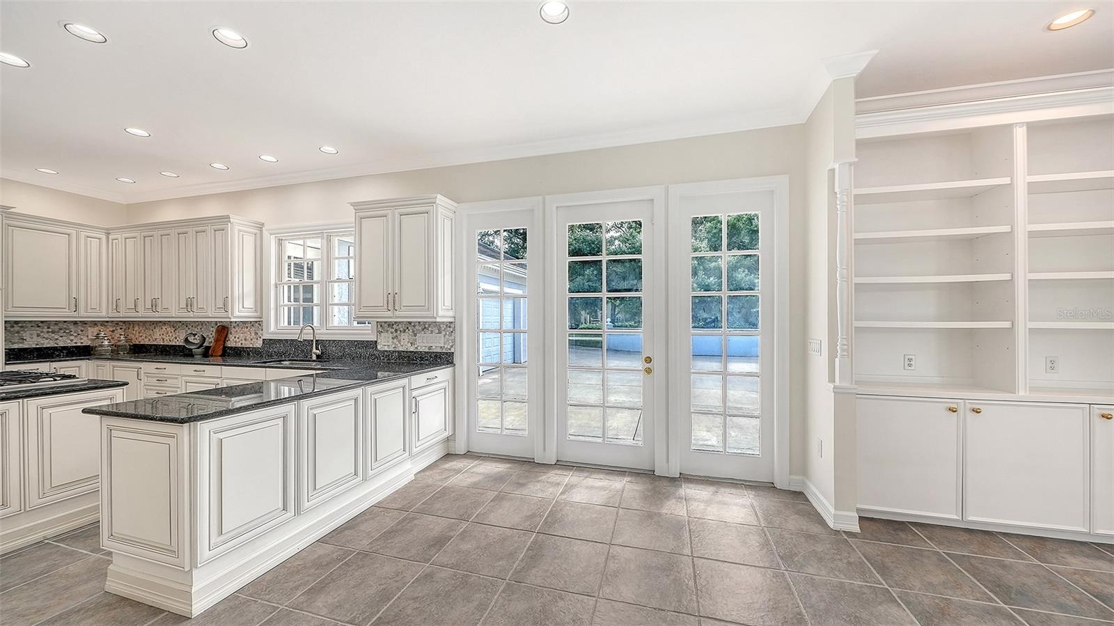 OAKS 2 PH 2 - Residential
