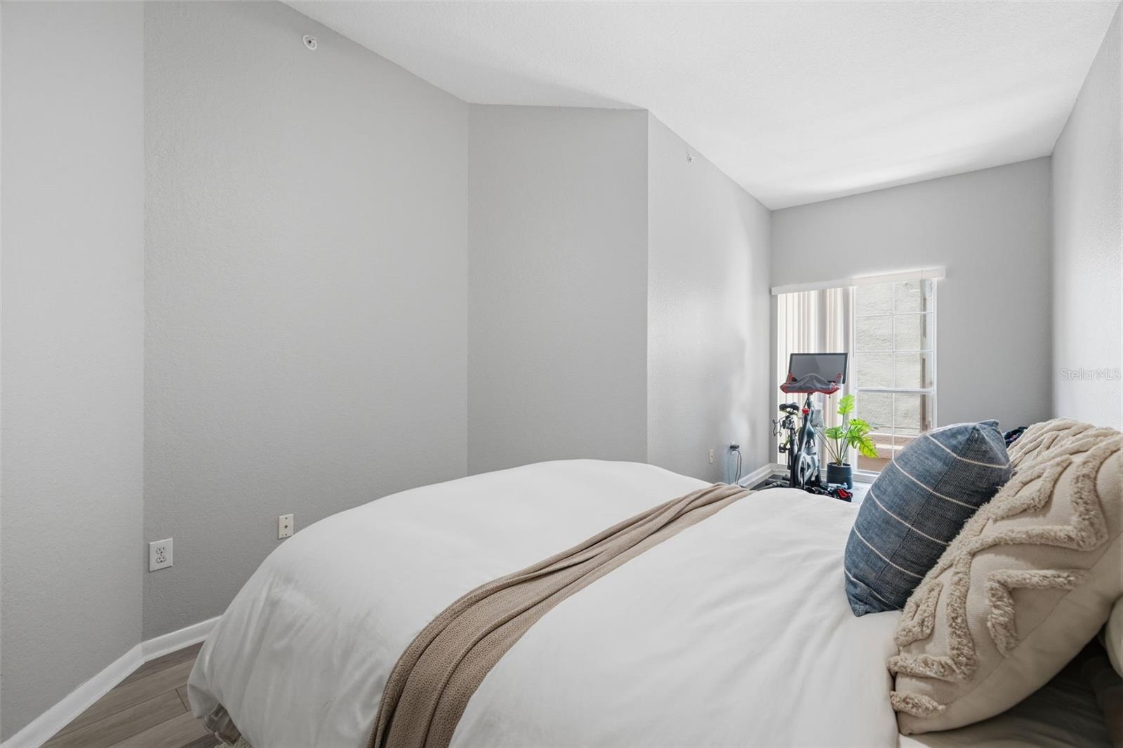 THE MADISON AT SOHO CONDOMINIU - Residential Lease