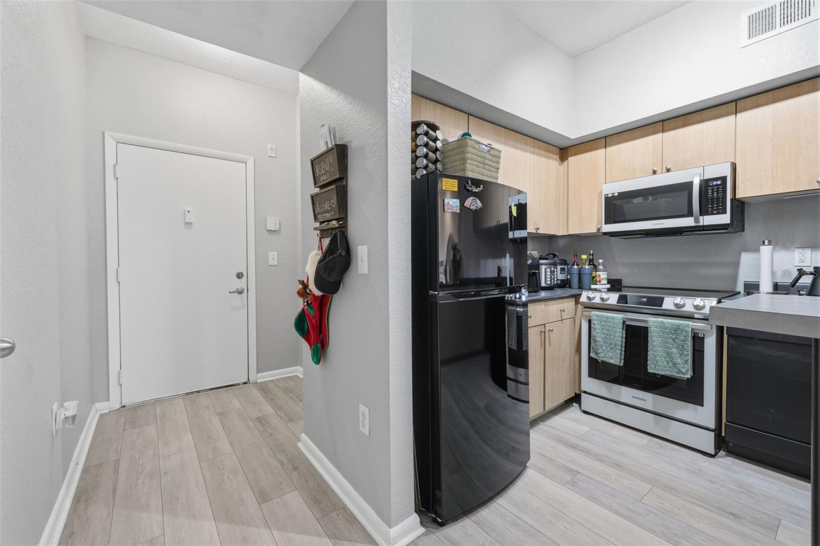 THE MADISON AT SOHO CONDOMINIU - Residential Lease