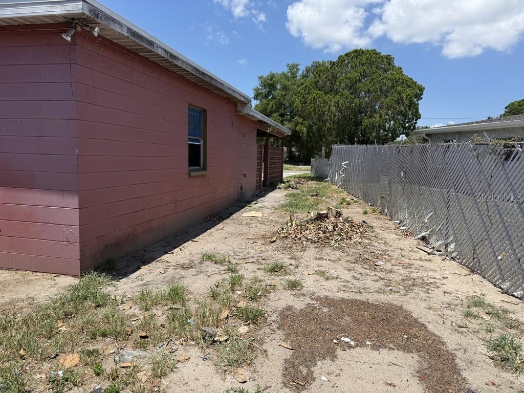 BOOKER T PARK - Residential