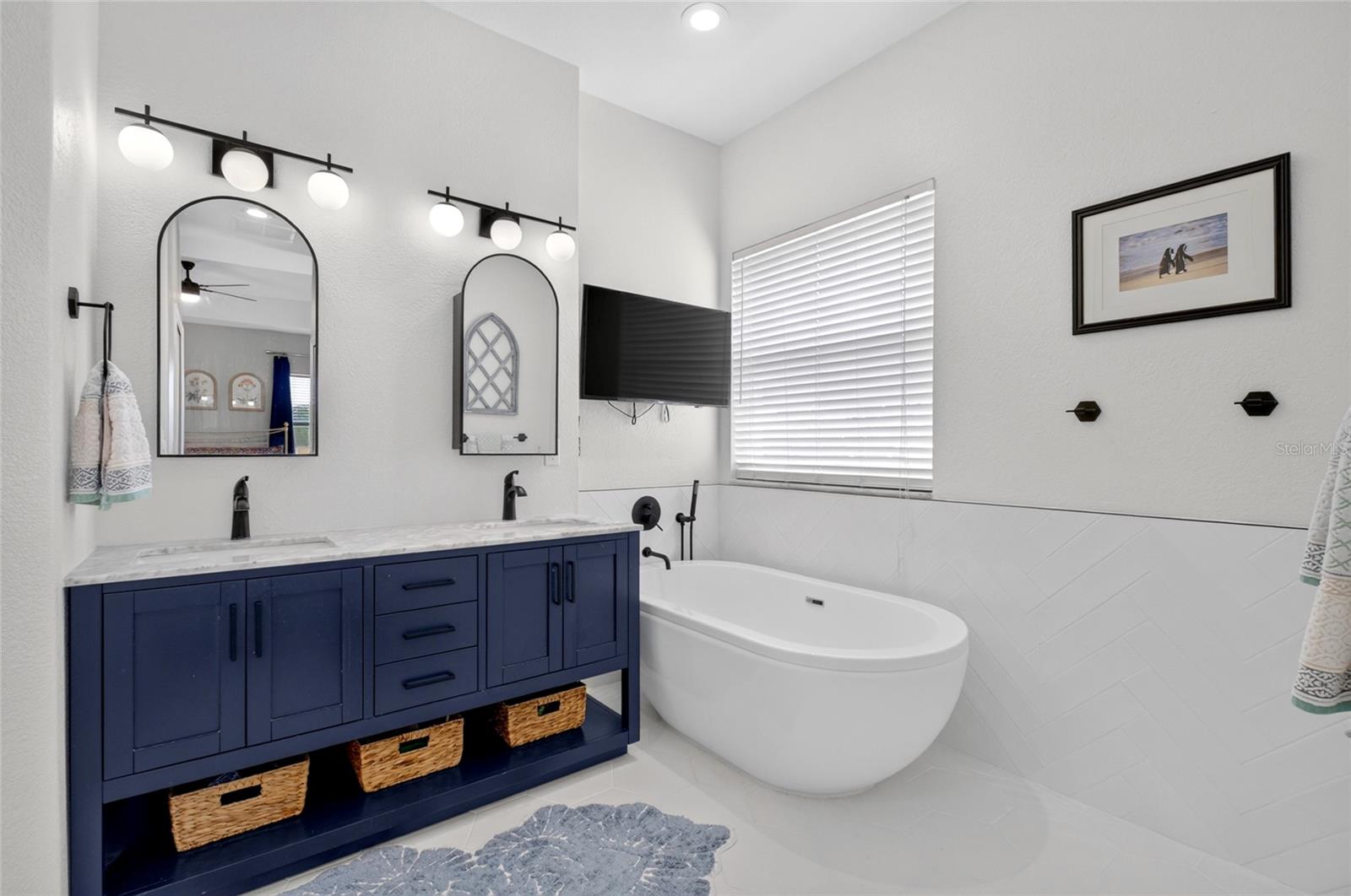 AMBERLEIGH 47/7 - Residential