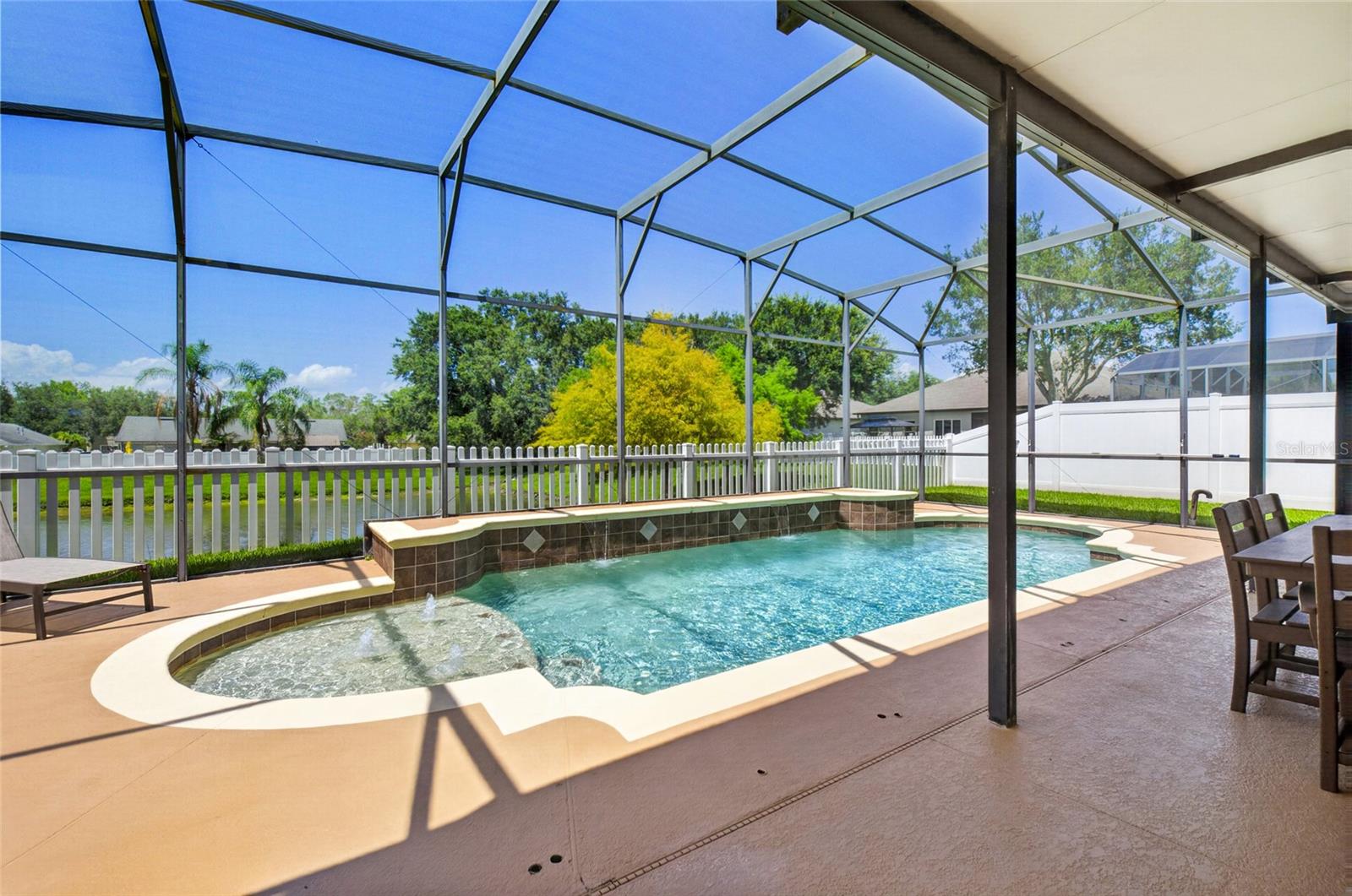 AMBERLEIGH 47/7 - Residential
