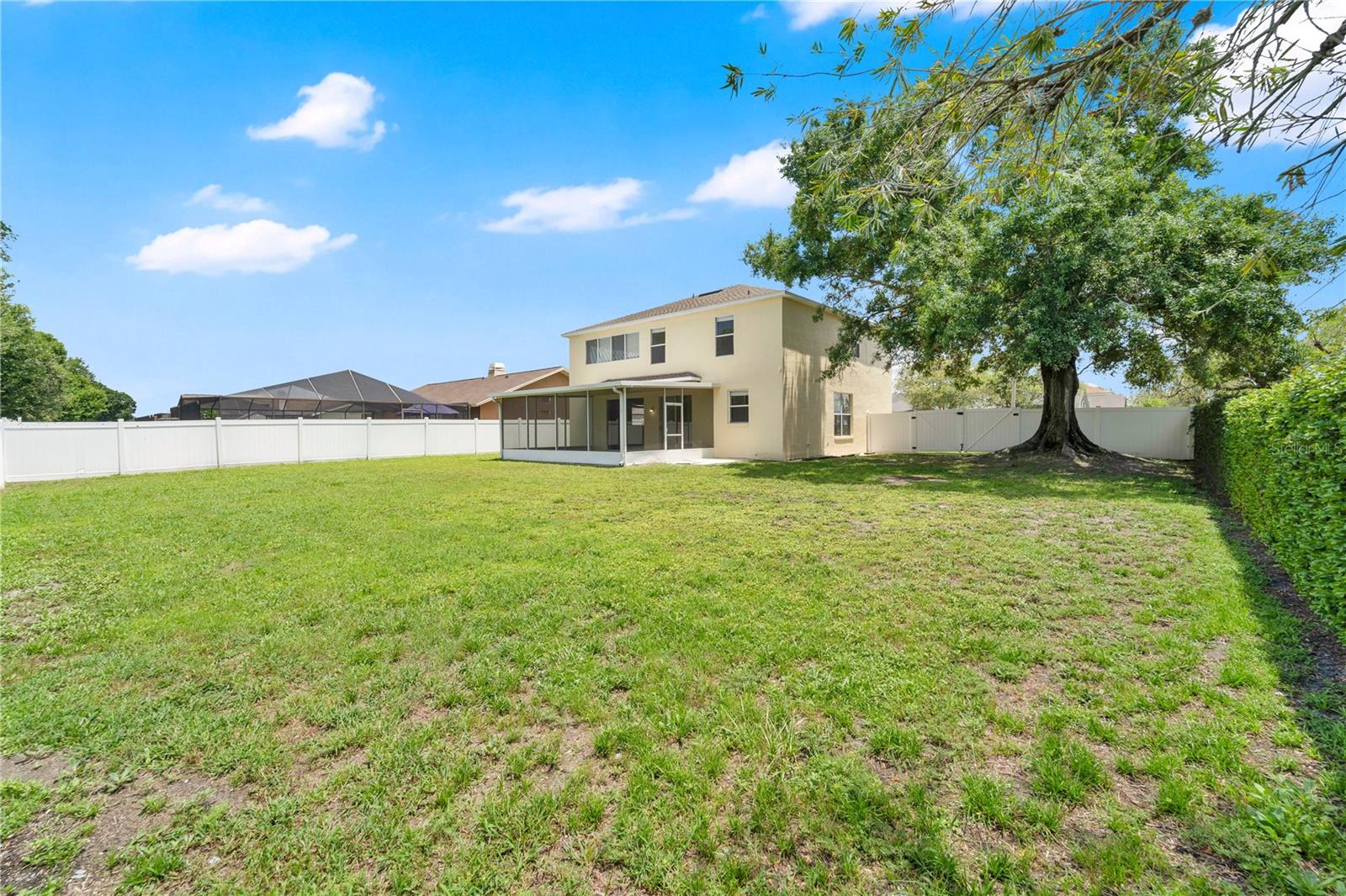 HEATHER LAKES UNIT X - Residential