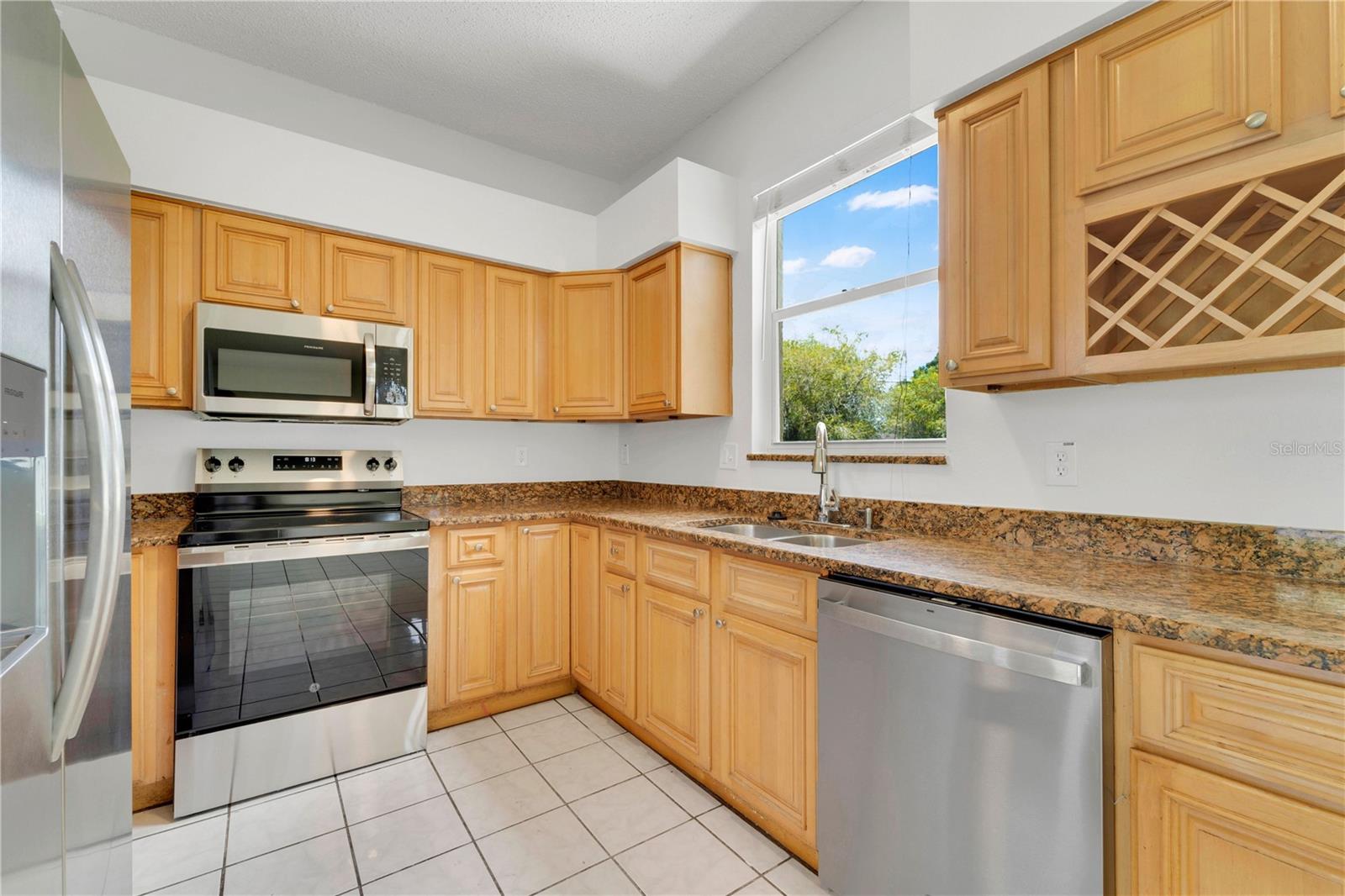 HEATHER LAKES UNIT X - Residential