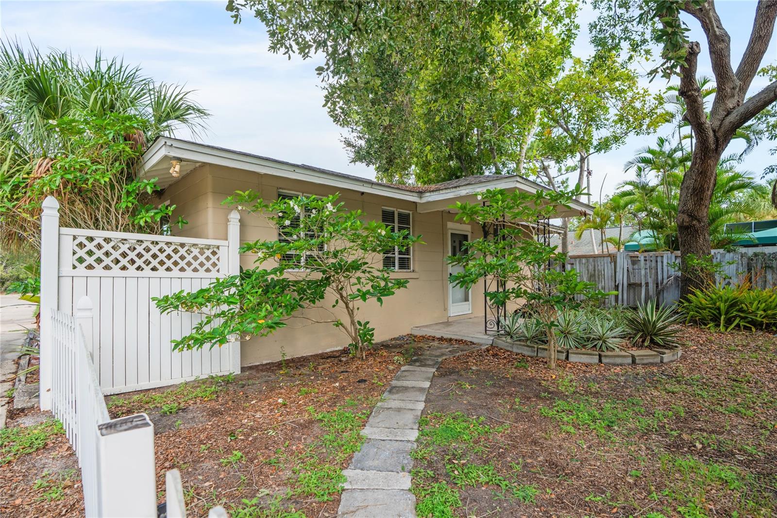 MARLOWE PARK - Residential Income