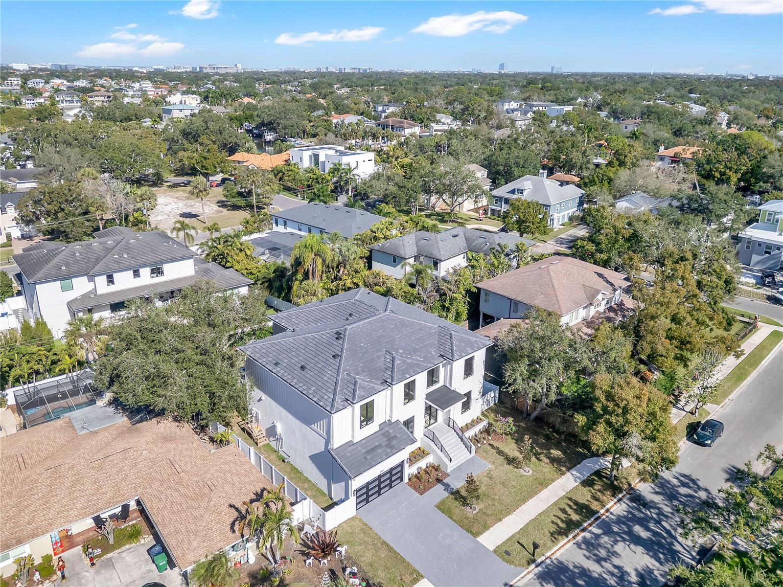SUNSET PARK ISLES UNIT 3 - Residential