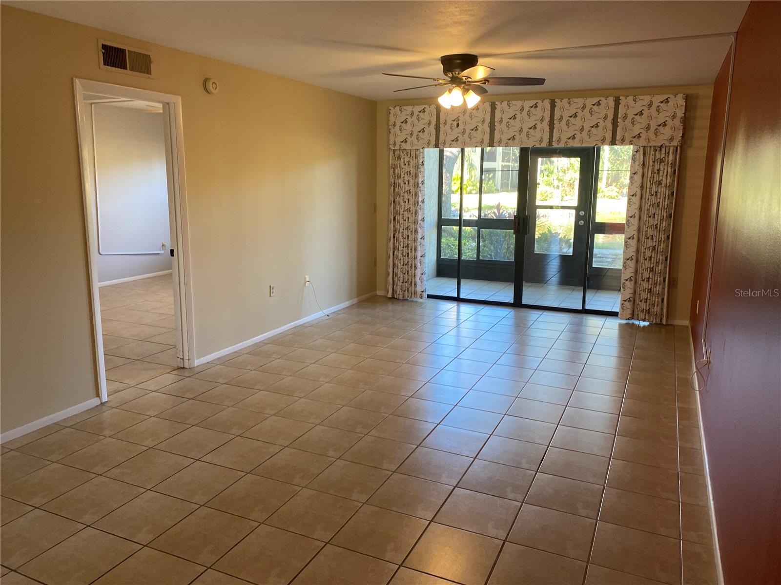WOODPARK AT DESOTO SQUARE PH I - Residential