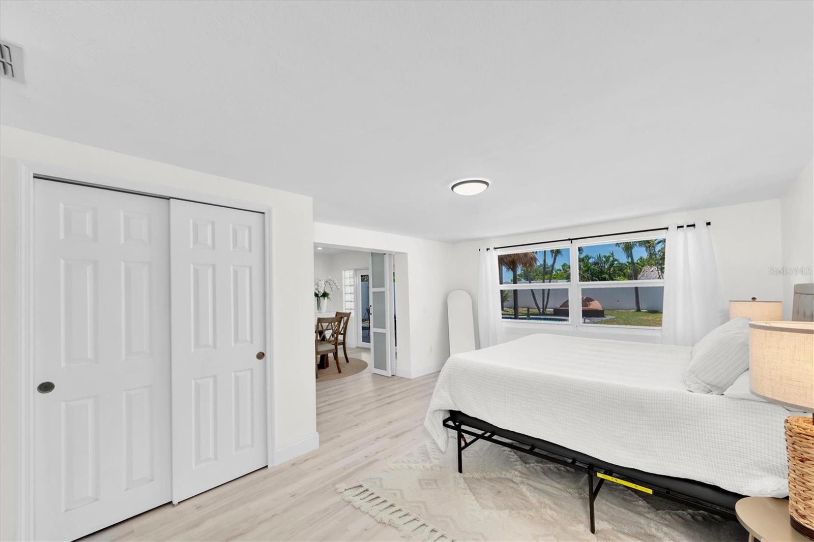 BOCA CIEGA ISLE - Residential