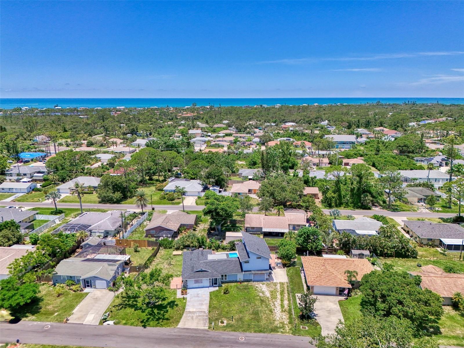 SOUTH VENICE - Residential